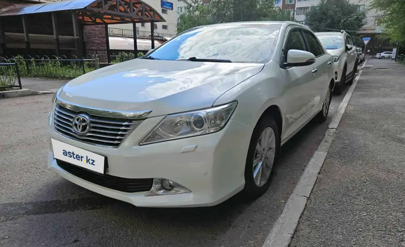 Toyota Camry 2014 года за 9 500 000 тг. в Астана