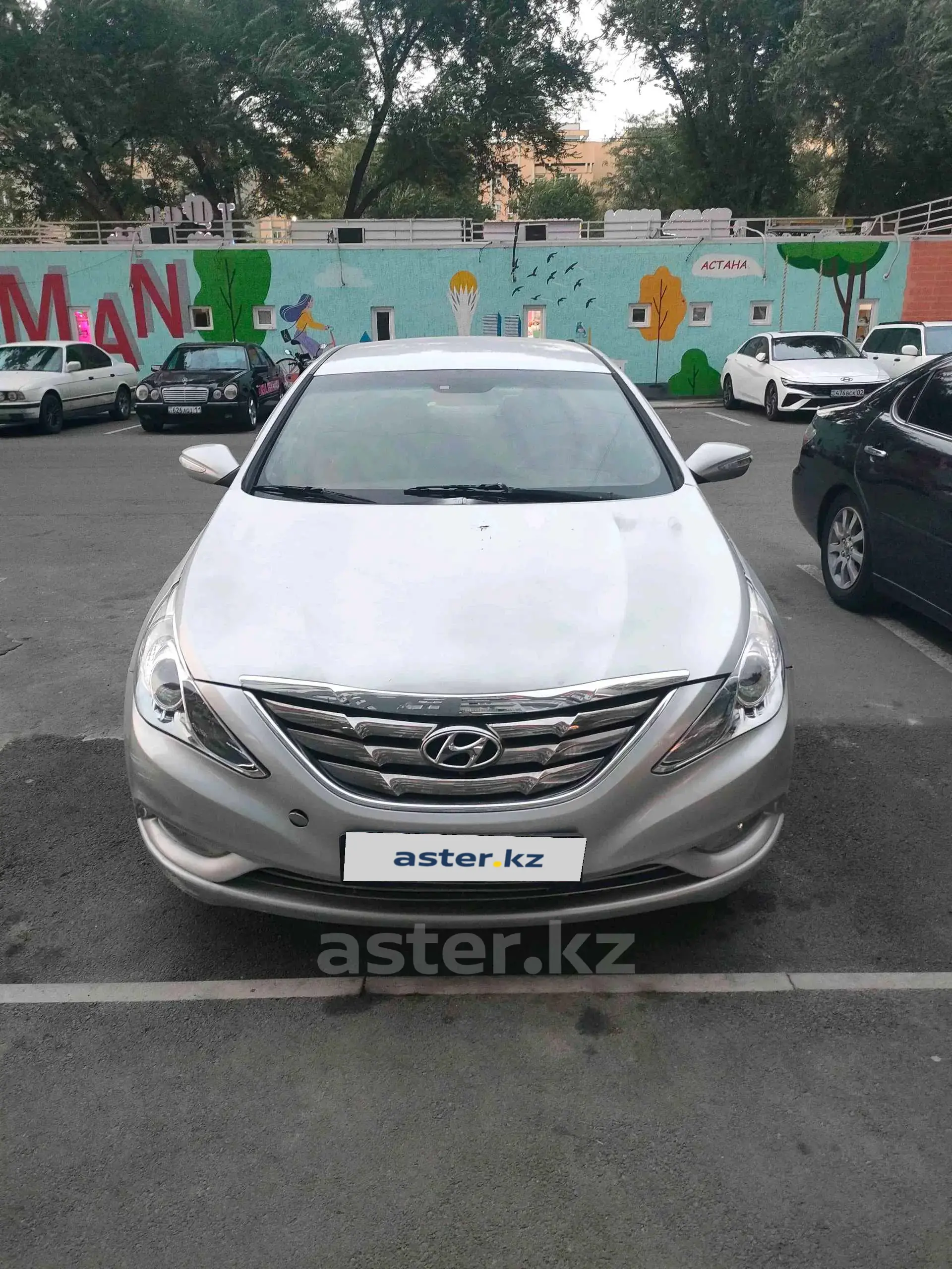 Hyundai Sonata 2011