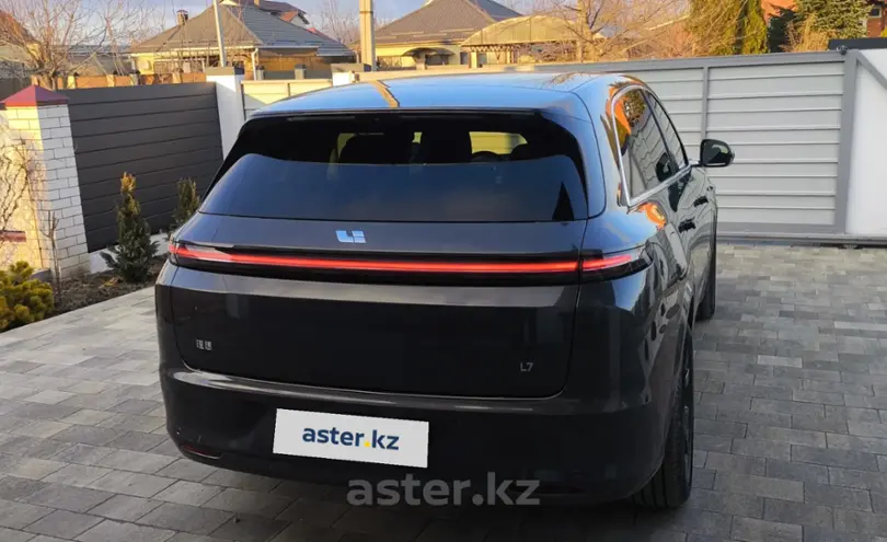 LiXiang L7 2024 года за 31 000 000 тг. в Алматы фото 4