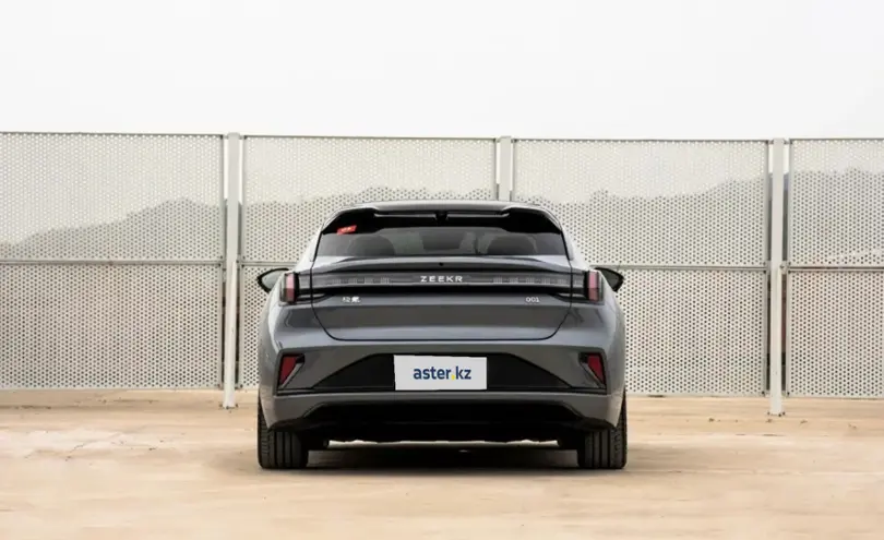 Zeekr 001 2024 года за 21 500 000 тг. в Алматы фото 4