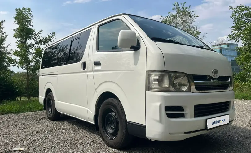 Toyota HiAce 2009 года за 9 100 000 тг. в Алматы