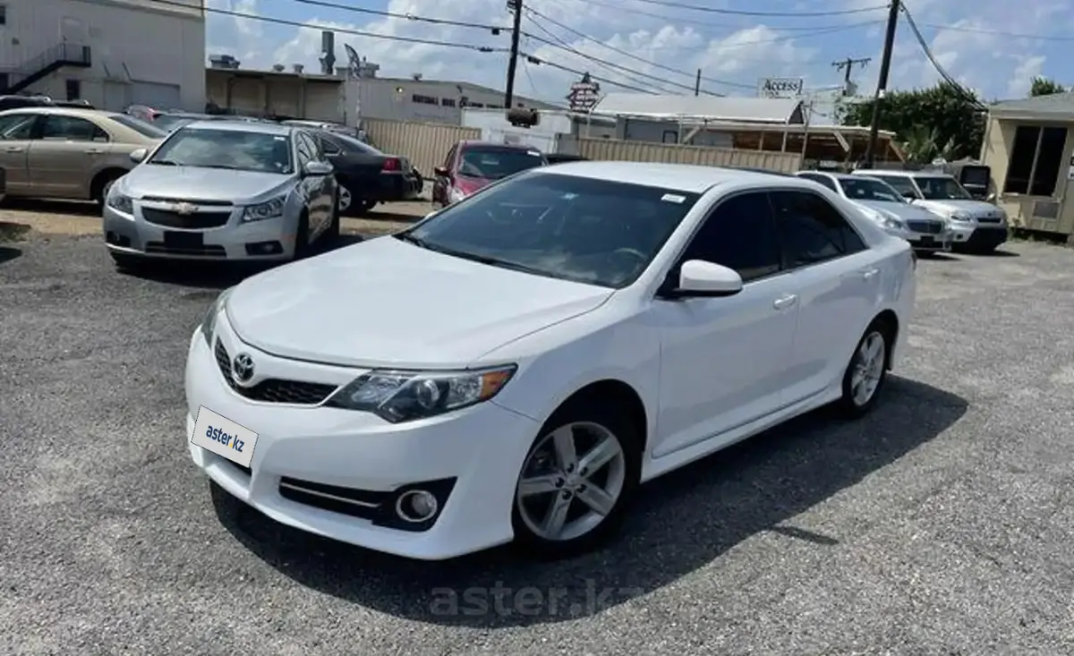 Toyota Camry 2014 года за 9 000 000 тг. в Алматы