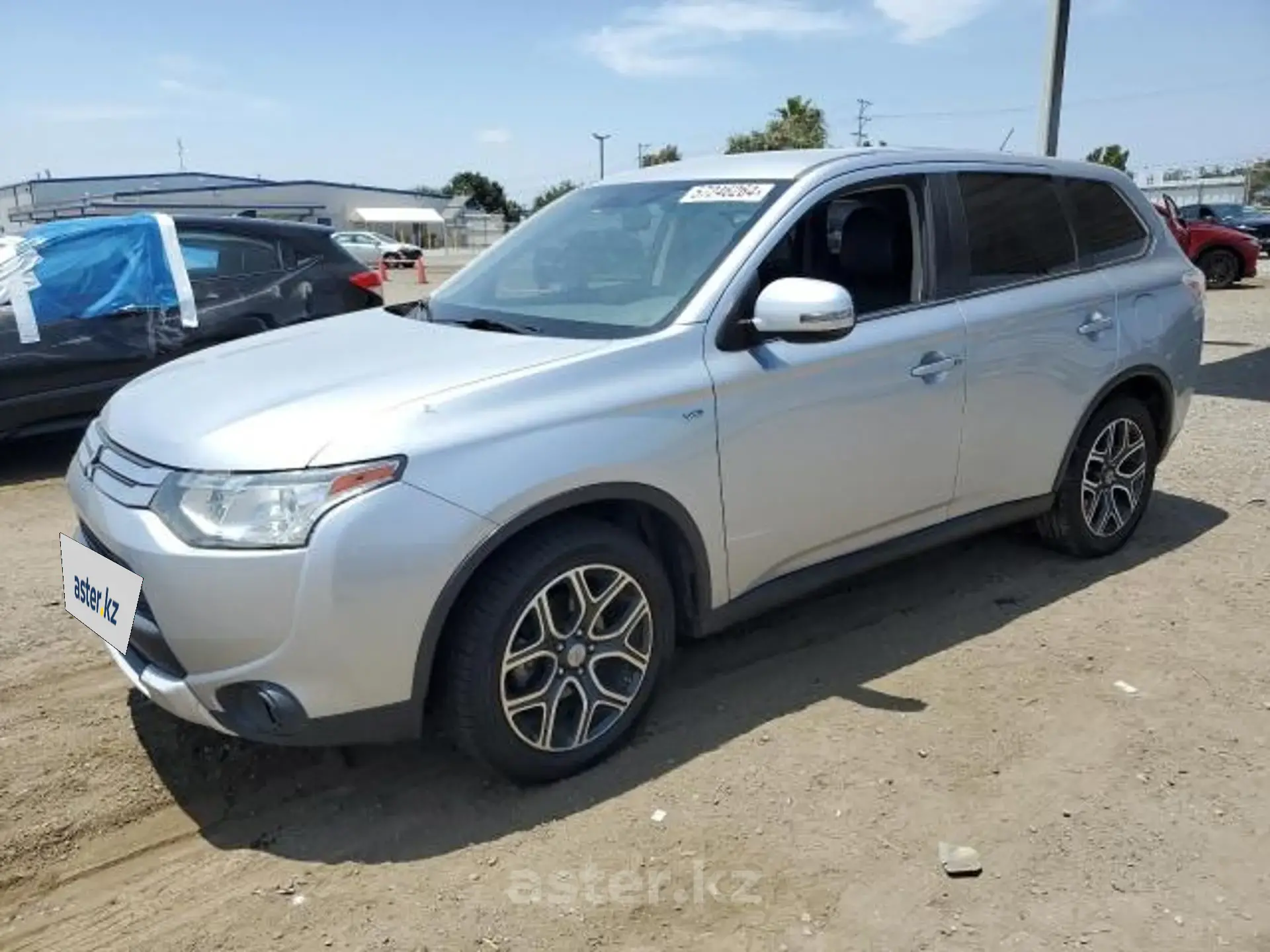 Mitsubishi Outlander 2015