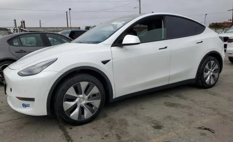 Tesla Model Y 2021 года за 17 000 000 тг. в Алматы