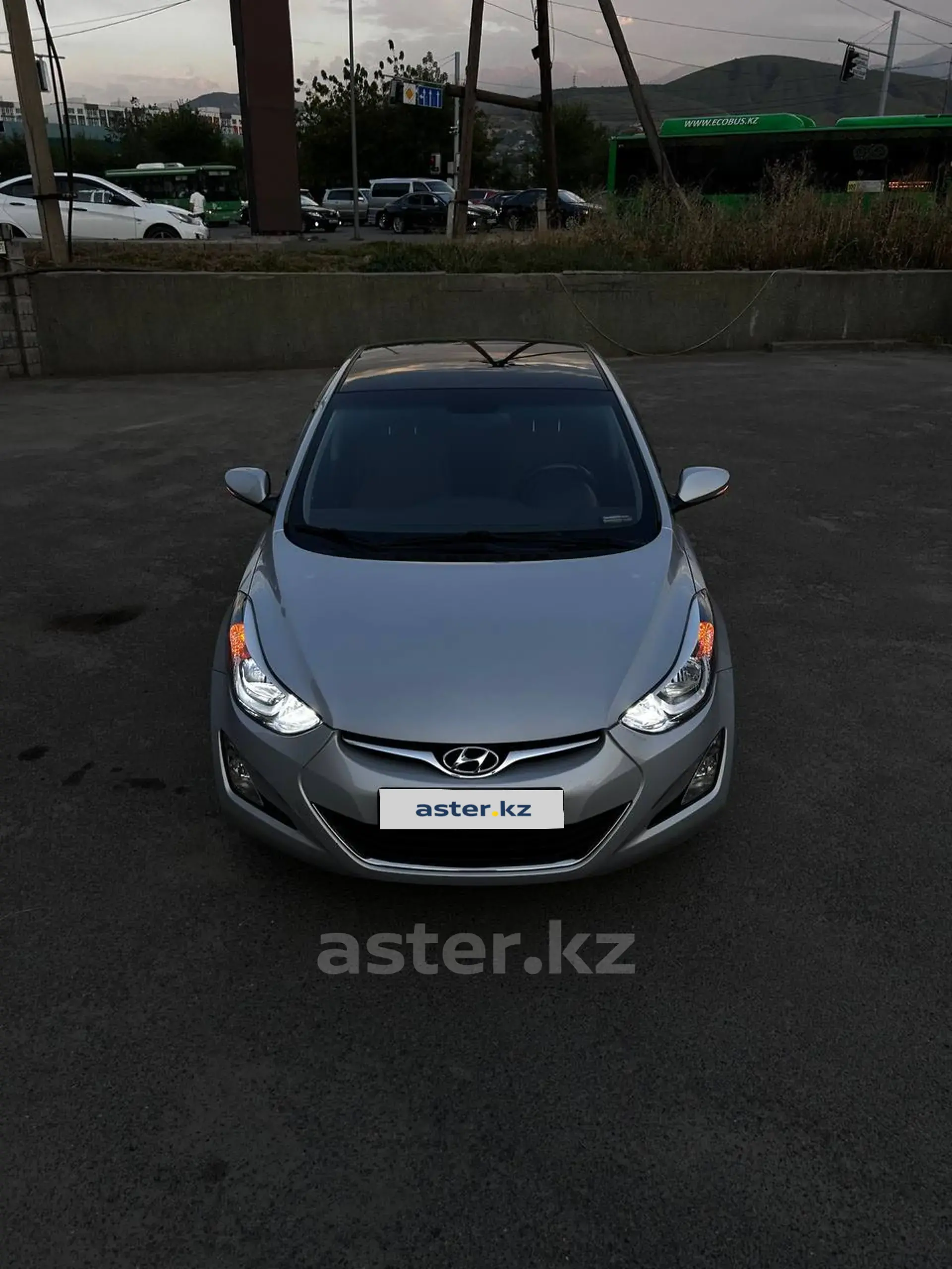 Hyundai Elantra 2016