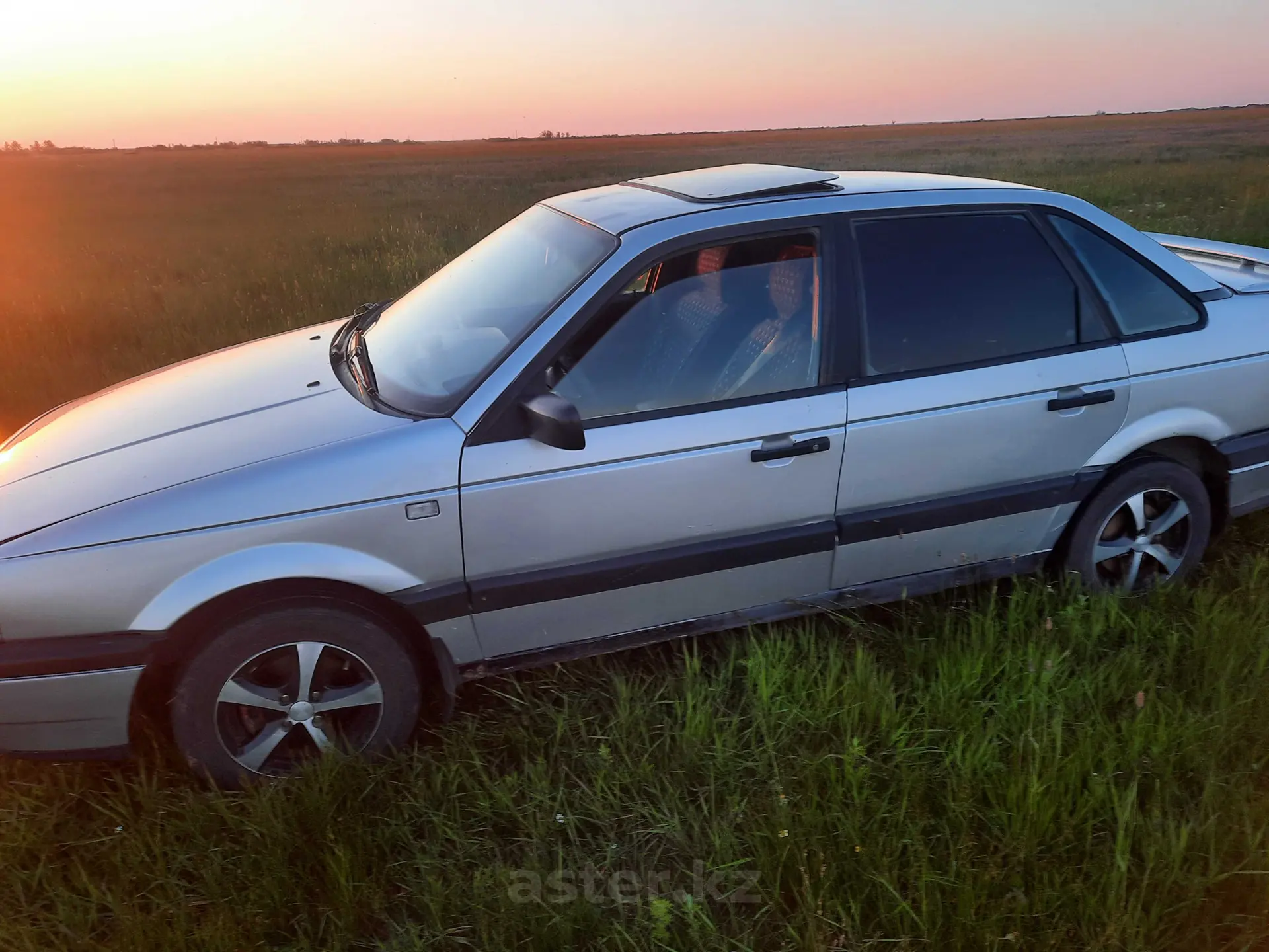 Volkswagen Passat 1992