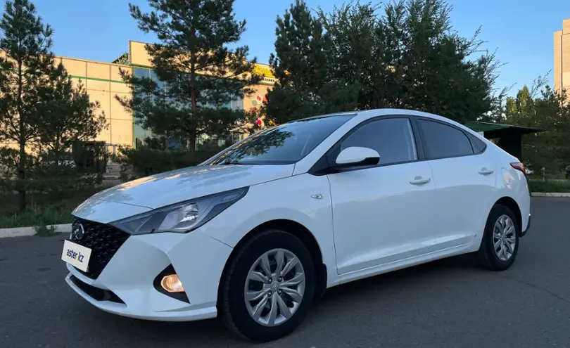 Hyundai Accent 2021 года за 7 500 000 тг. в Уральск