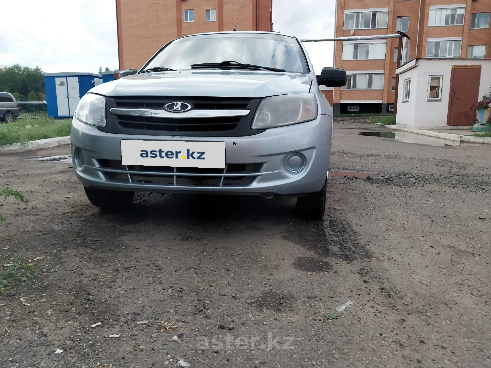 LADA (ВАЗ) Granta 2012