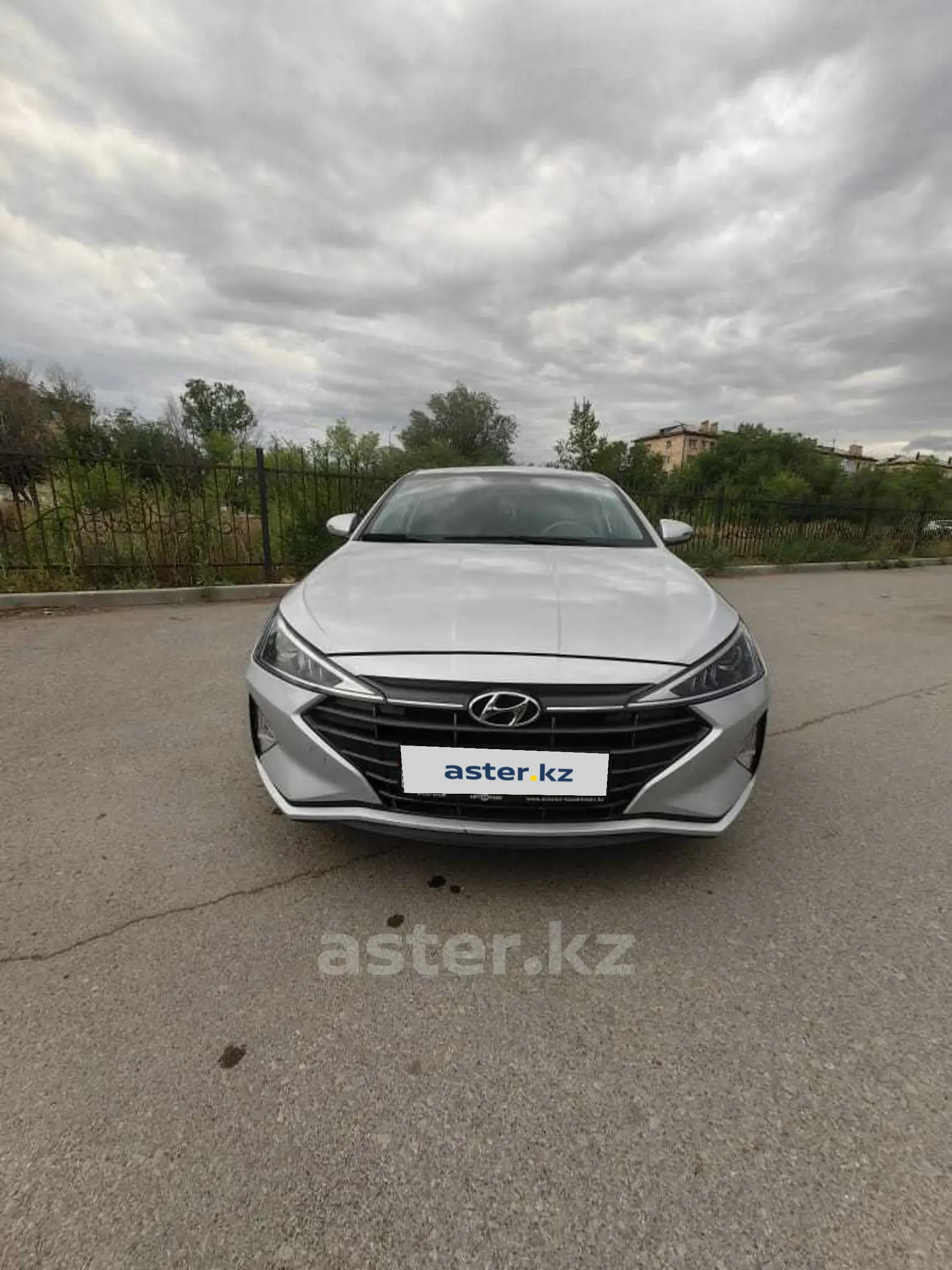 Hyundai Elantra 2019