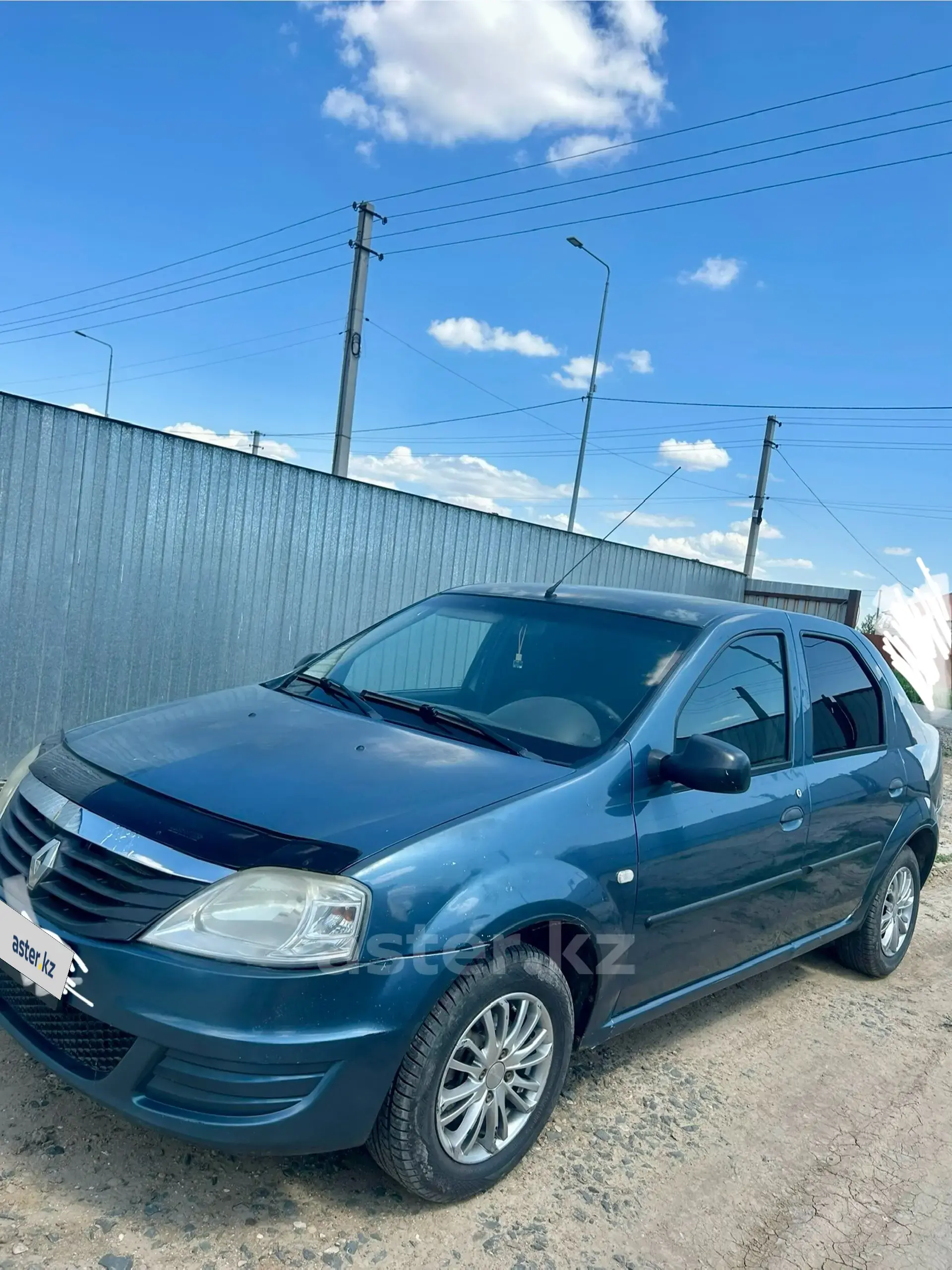 Renault Logan 2011