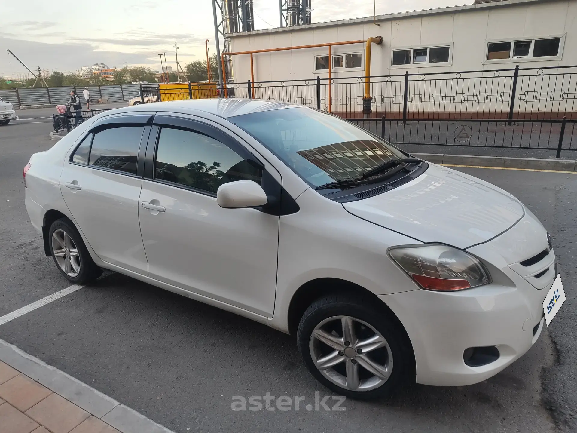 Toyota Yaris 2010