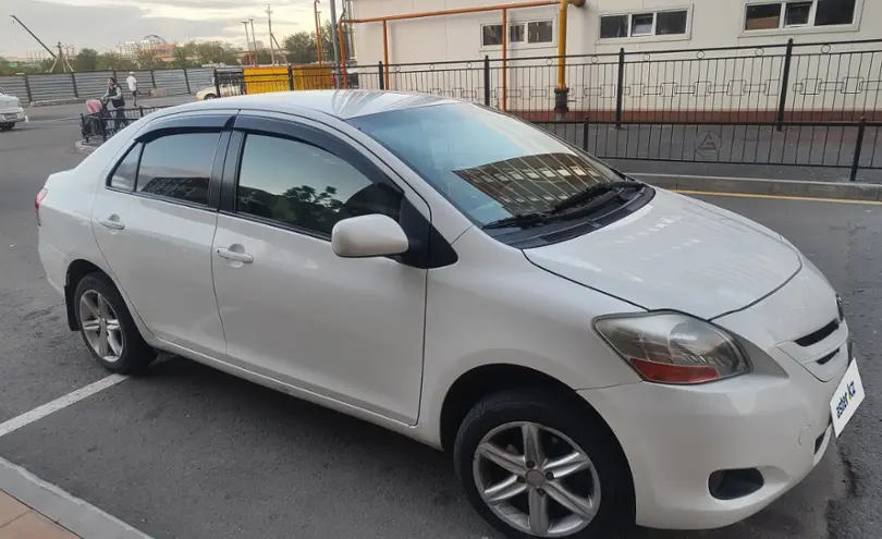 Toyota Yaris 2010 года за 4 500 000 тг. в Астана