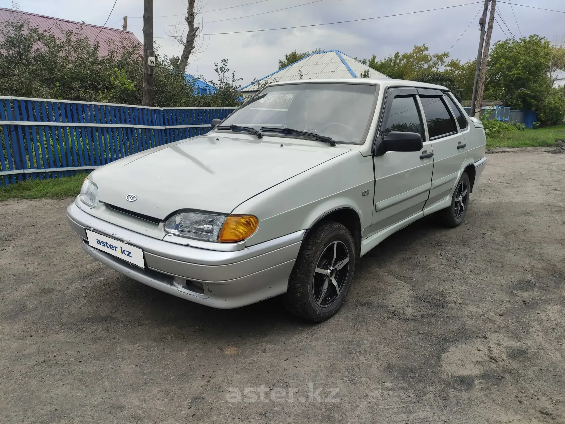 LADA (ВАЗ) 2115 2004