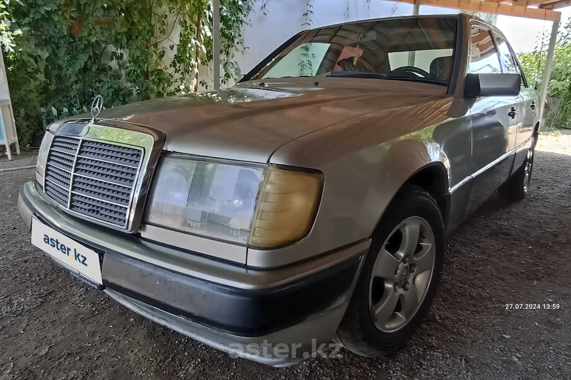 Mercedes-Benz W124 1992