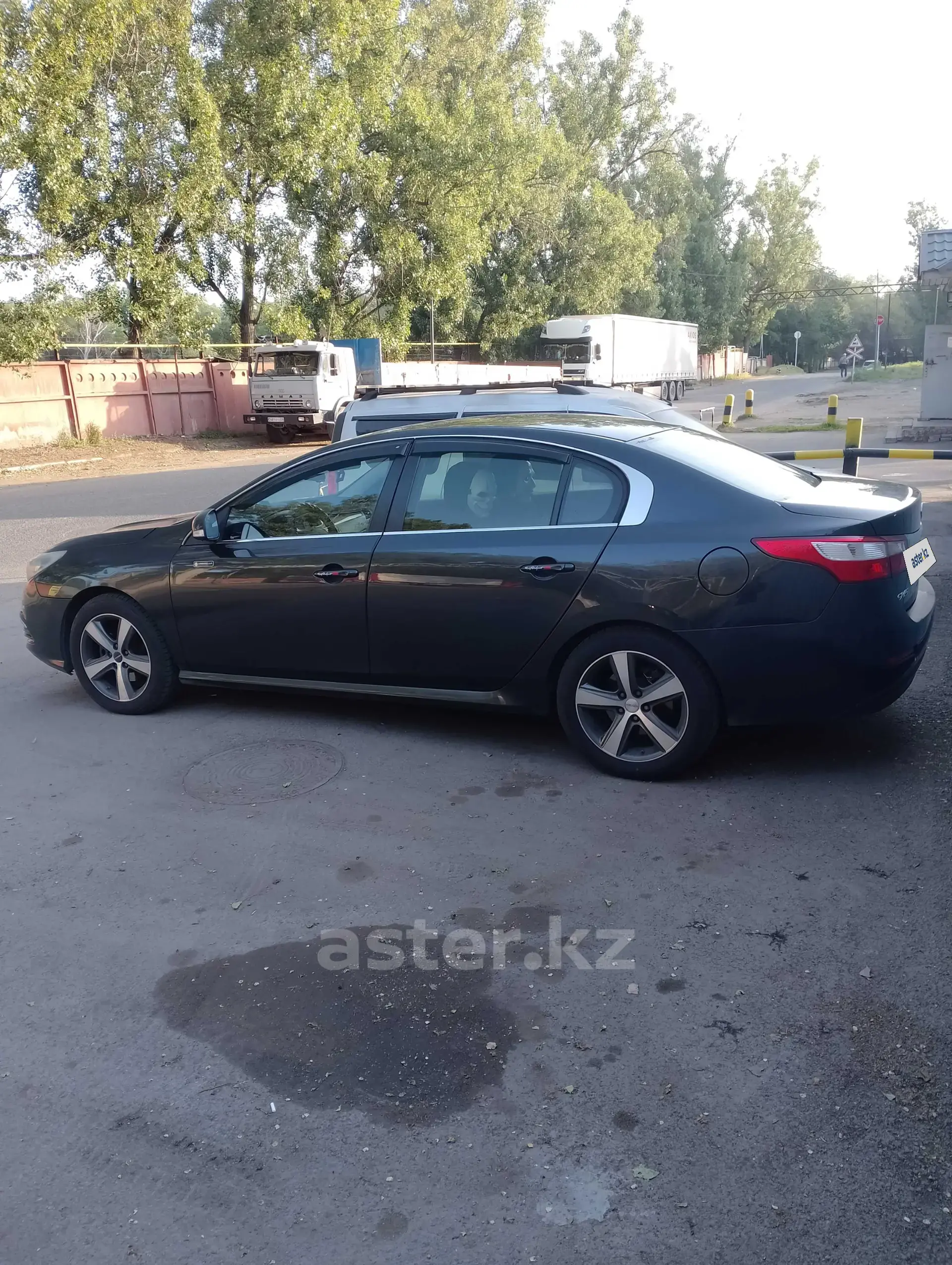 Renault Samsung SM5 2013