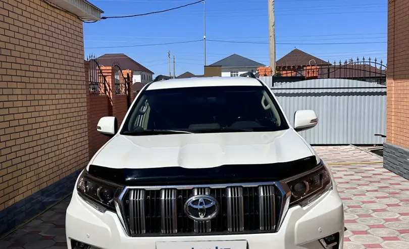 Toyota Land Cruiser Prado 2022 года за 26 500 000 тг. в Атырауская область