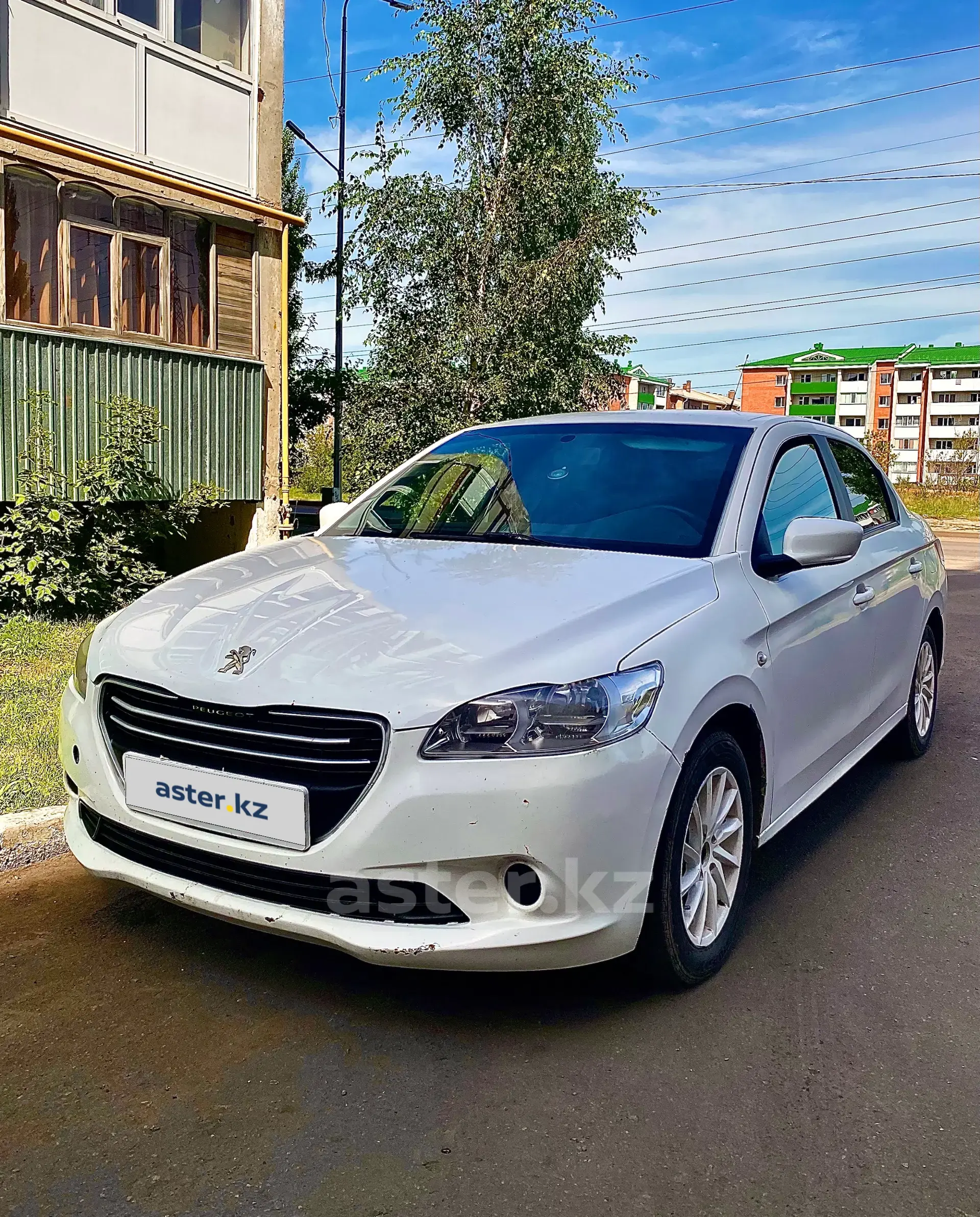 Peugeot 301 2014