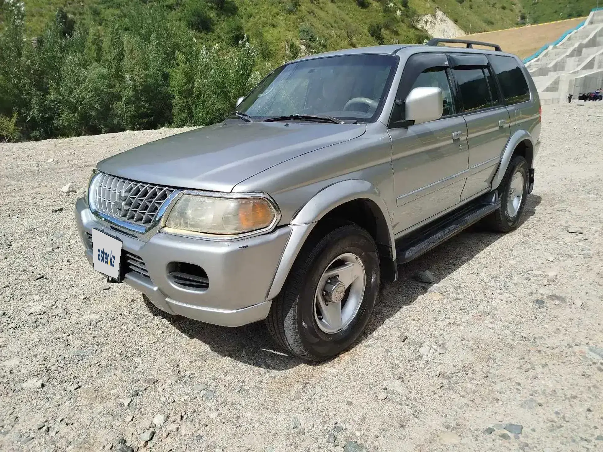 Mitsubishi Montero Sport 2001