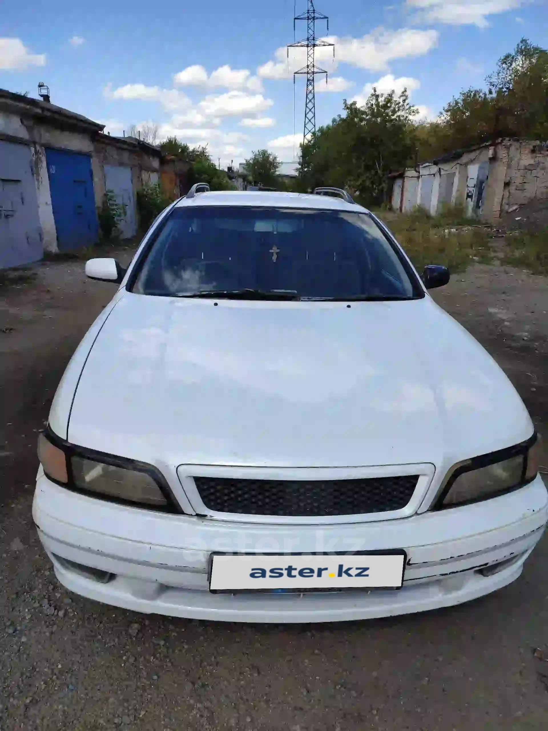 Nissan Cefiro 1998