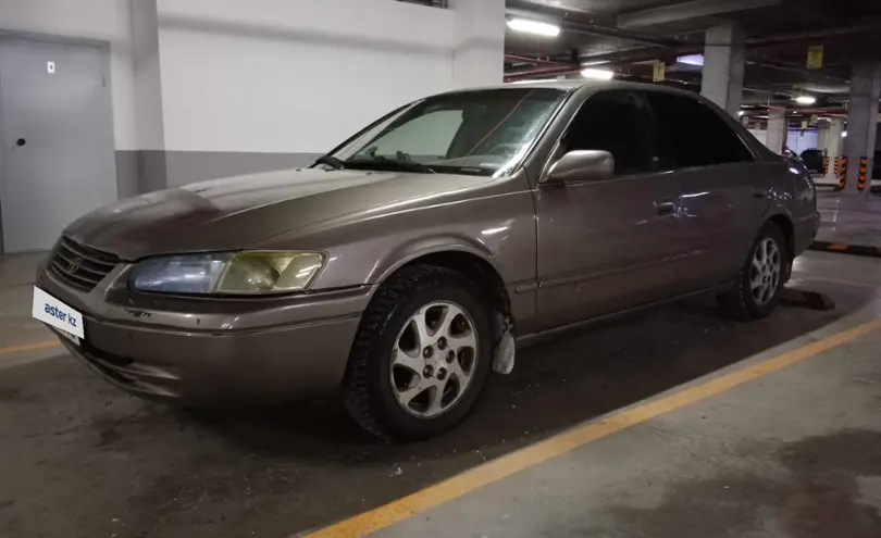 Toyota Camry 1999 года за 3 000 000 тг. в Астана