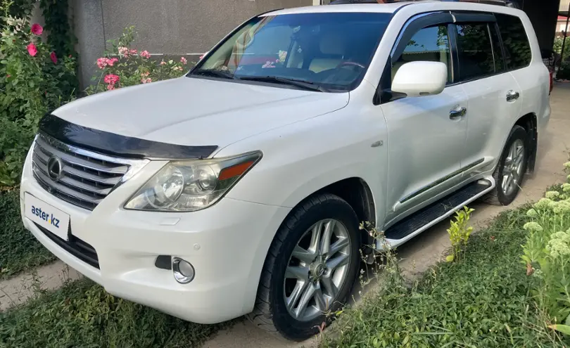 Lexus LX 2008 года за 15 500 000 тг. в Алматы