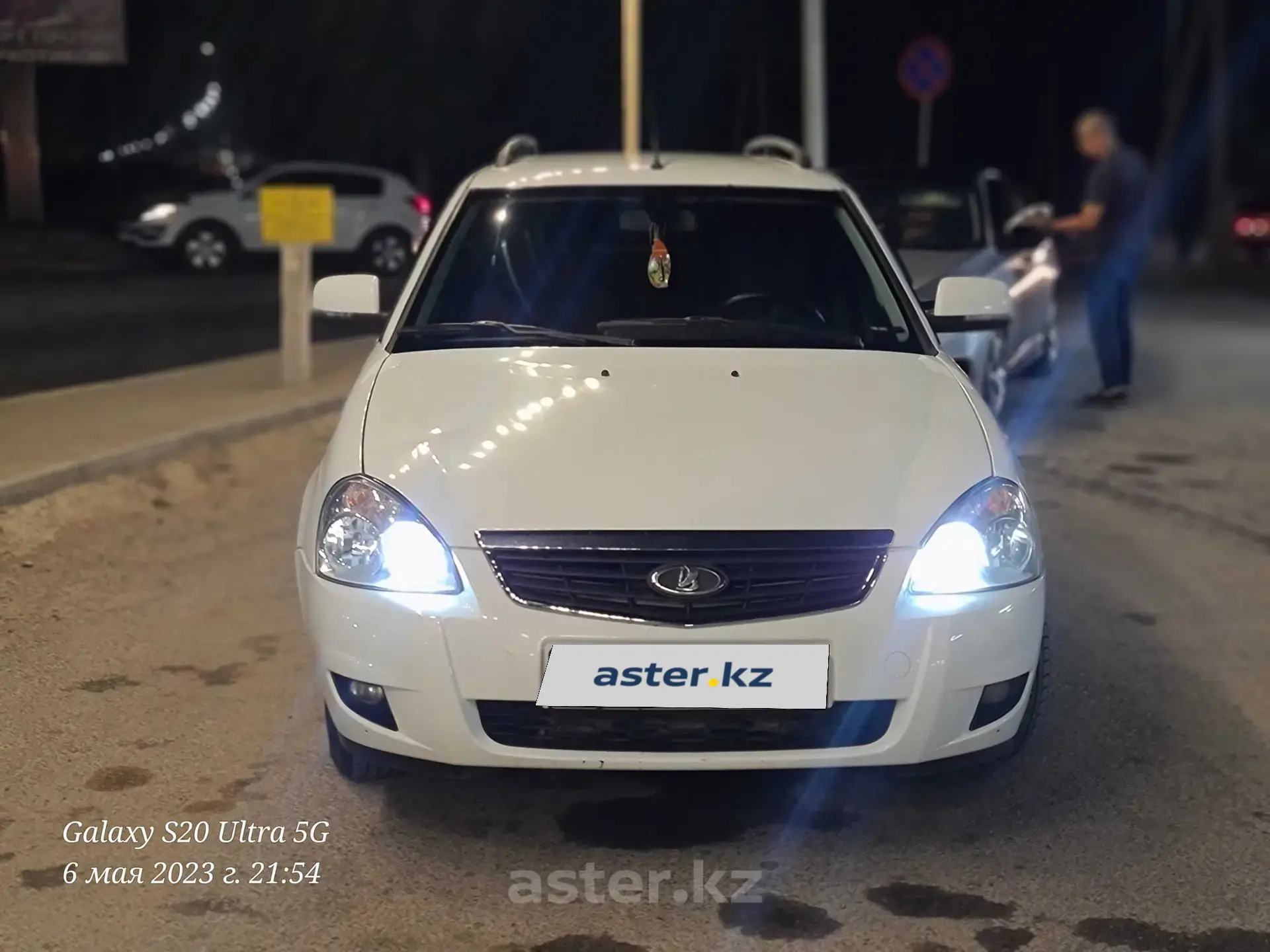 LADA (ВАЗ) Priora 2013