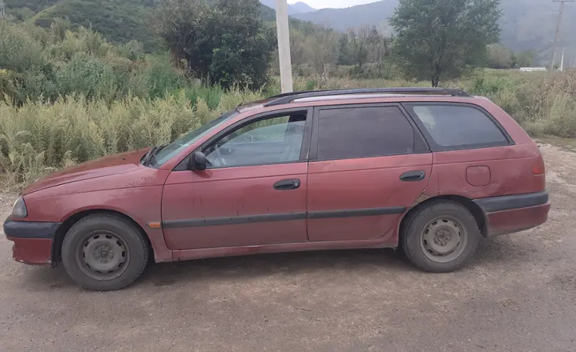 Toyota Avensis 1999 года за 3 000 000 тг. в Алматы