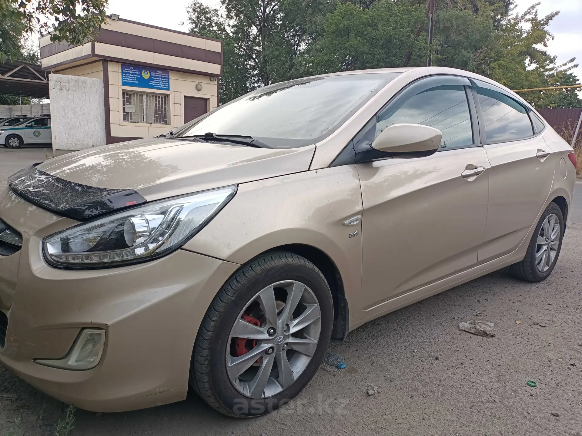 Hyundai Accent 2013