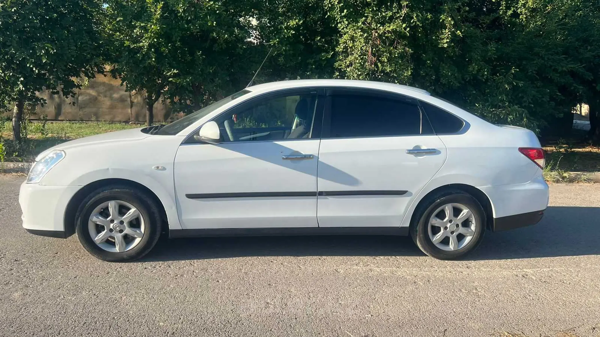 Nissan Almera 2016