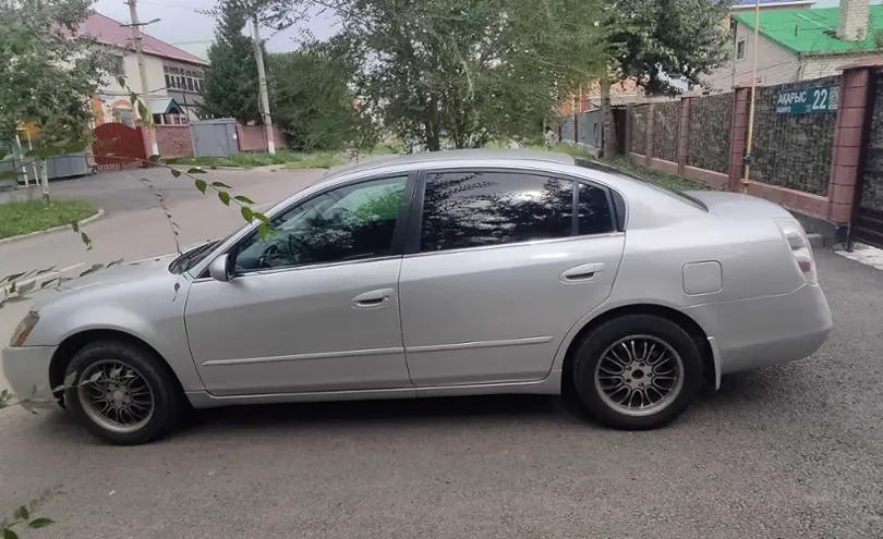 Nissan Altima 2005 года за 2 500 000 тг. в Астана