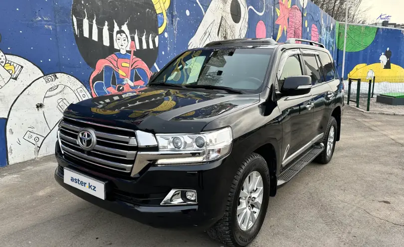 Toyota Land Cruiser 2015 года за 32 990 000 тг. в Алматы