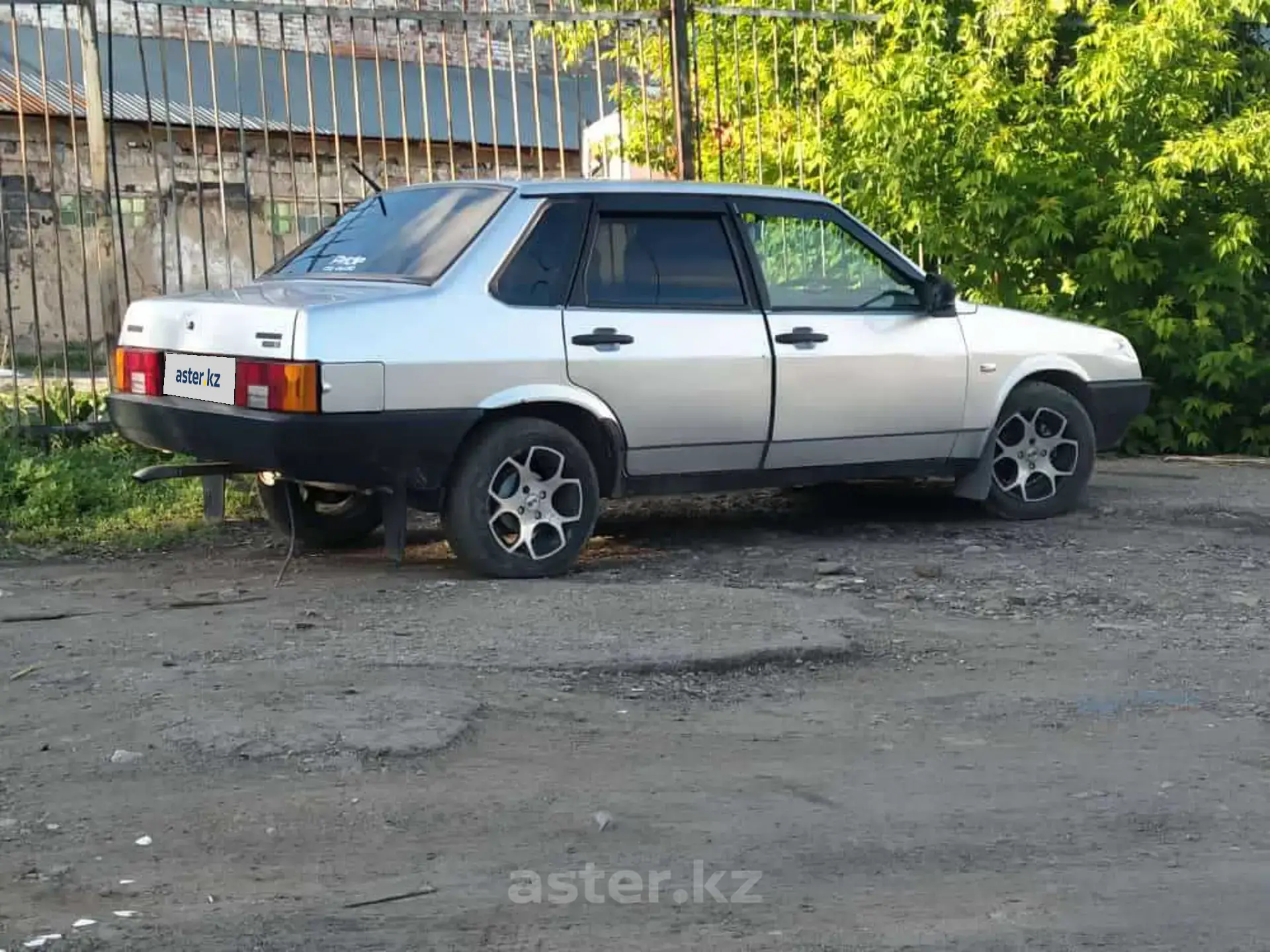 LADA (ВАЗ) 21099 2003