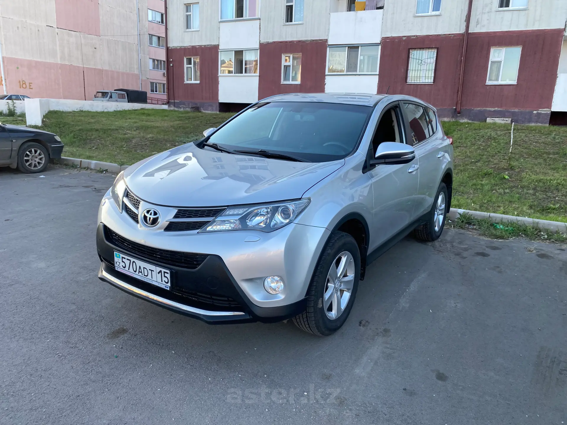 Toyota RAV4 2014