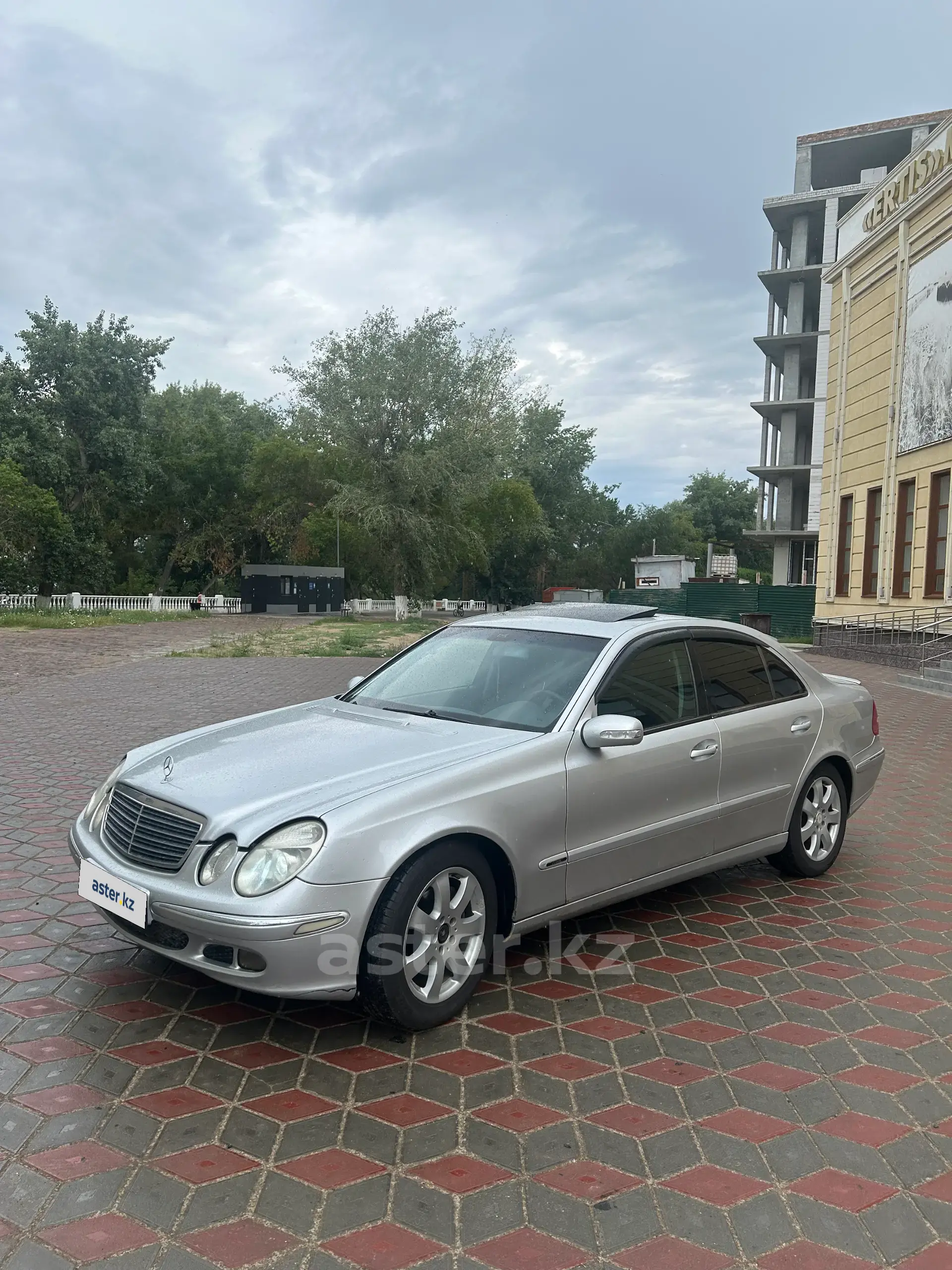 Mercedes-Benz E-Класс 2002