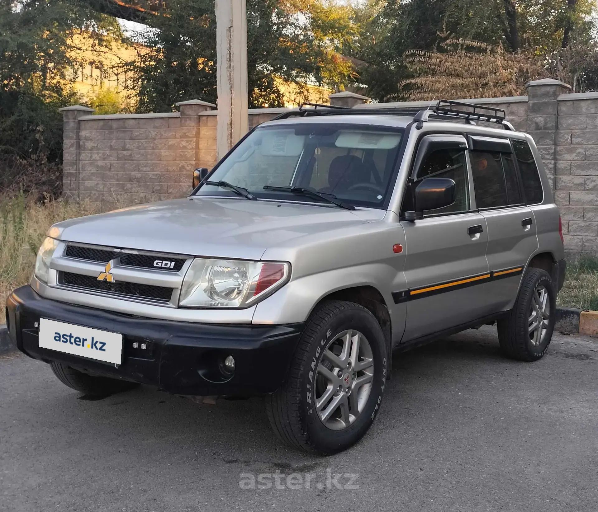 Mitsubishi Pajero Pinin 2002