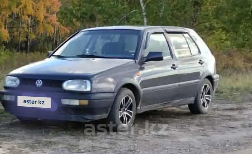 Volkswagen Golf 1994 года за 1 500 000 тг. в Астана