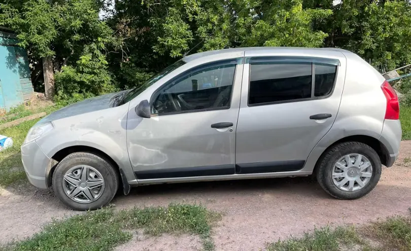 Renault Sandero 2013 года за 2 400 000 тг. в Астана