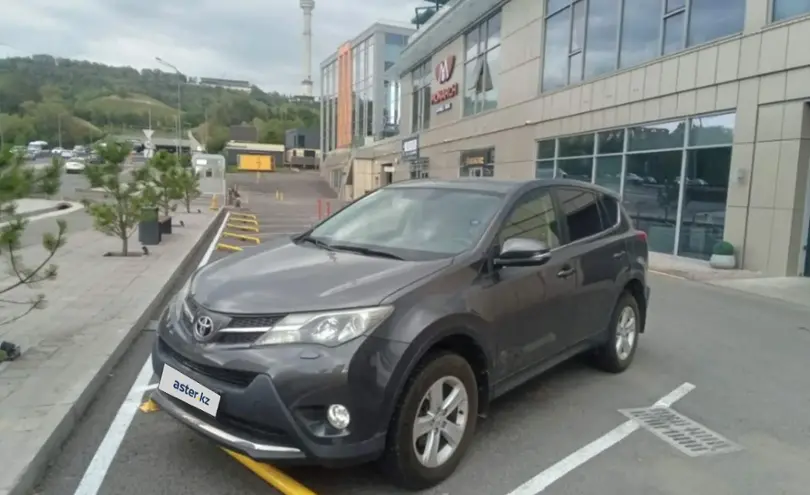 Toyota RAV4 2013 года за 10 000 000 тг. в Алматы