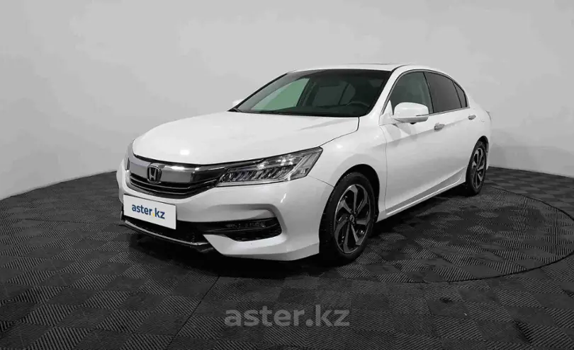 Honda Accord 2017 года за 11 800 000 тг. в Усть-Каменогорск