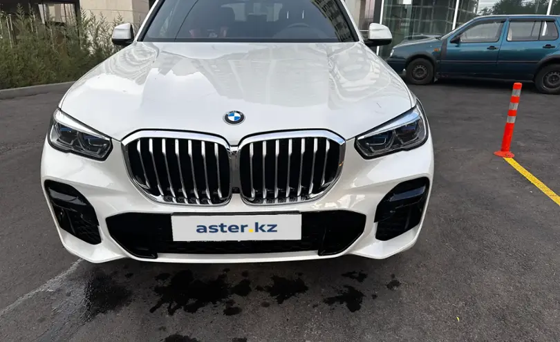 BMW X5 2021 года за 42 000 000 тг. в Алматы