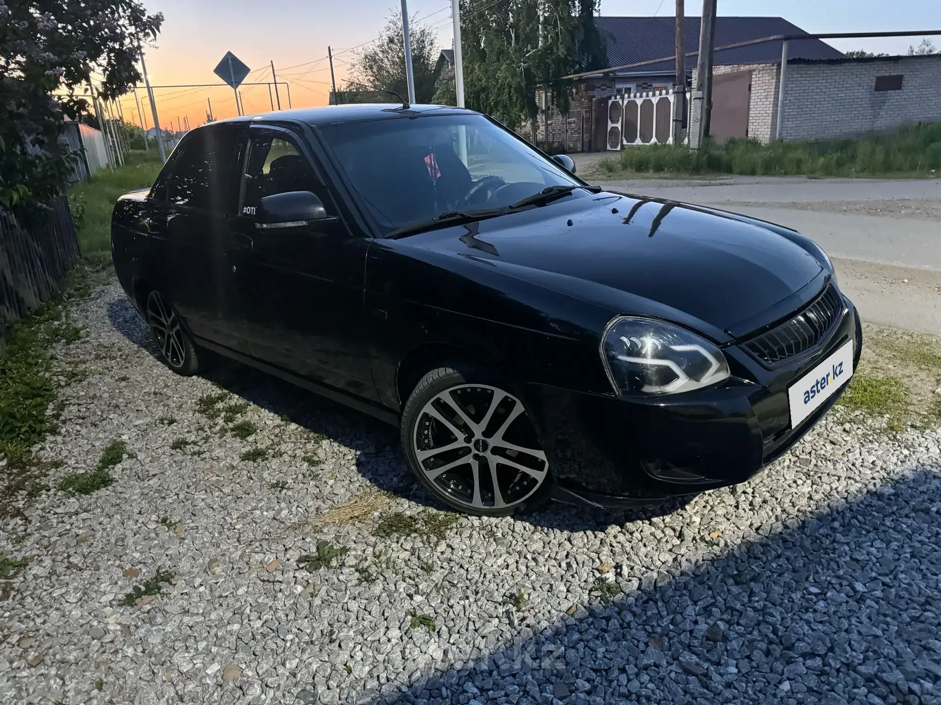 LADA (ВАЗ) Priora 2013