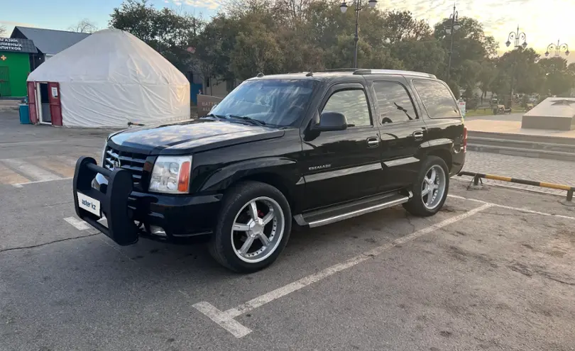 Cadillac Escalade 2005 года за 4 500 000 тг. в Шымкент