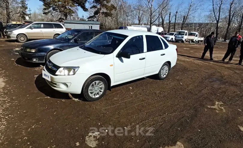 LADA (ВАЗ) Granta 2012 года за 3 000 000 тг. в Астана