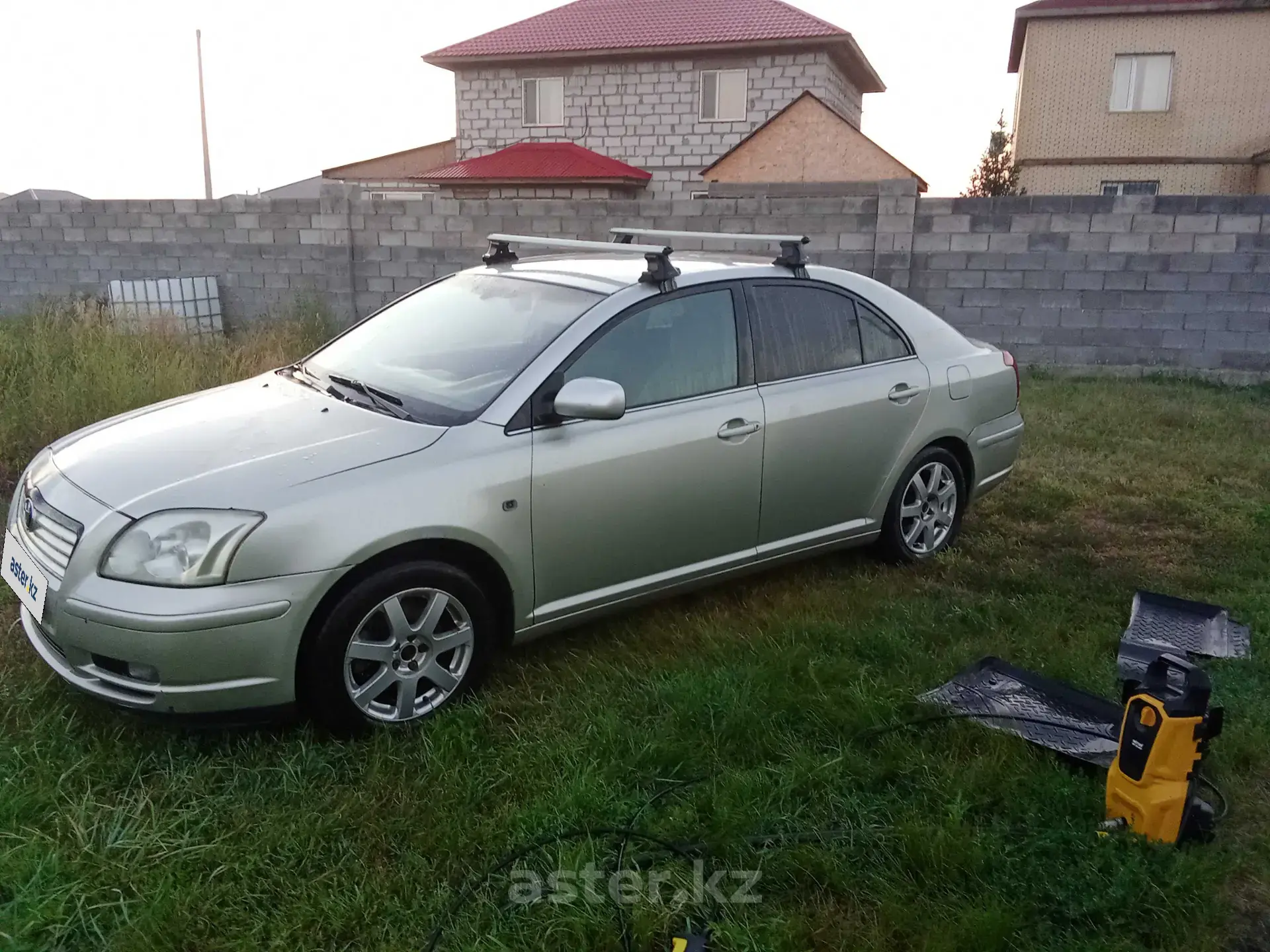 Toyota Avensis 2003