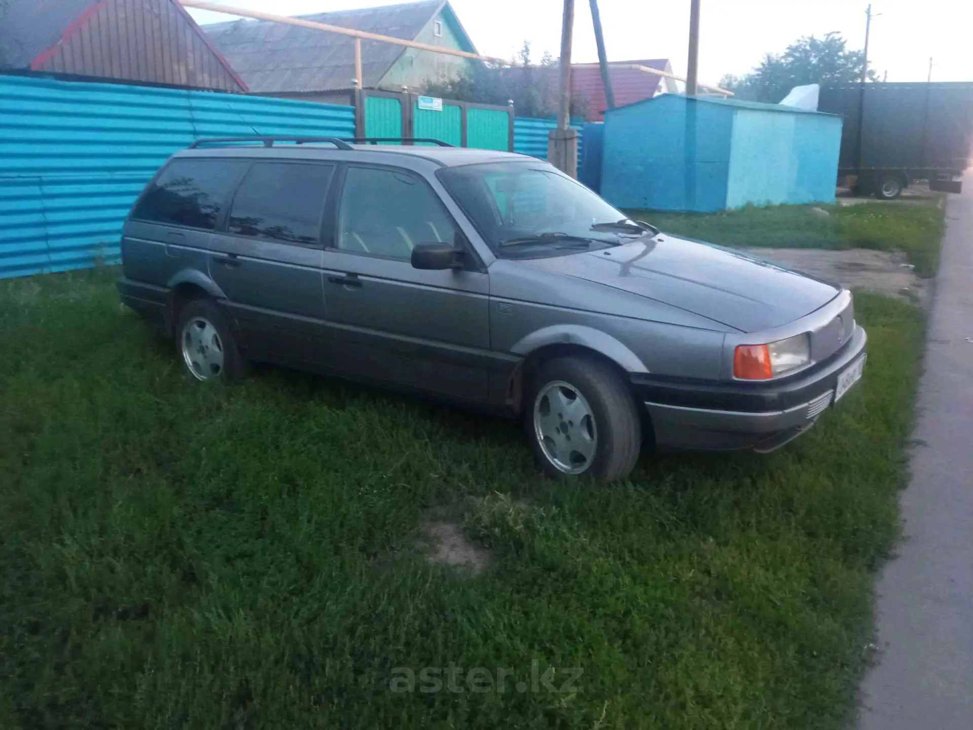 Volkswagen Passat 1992