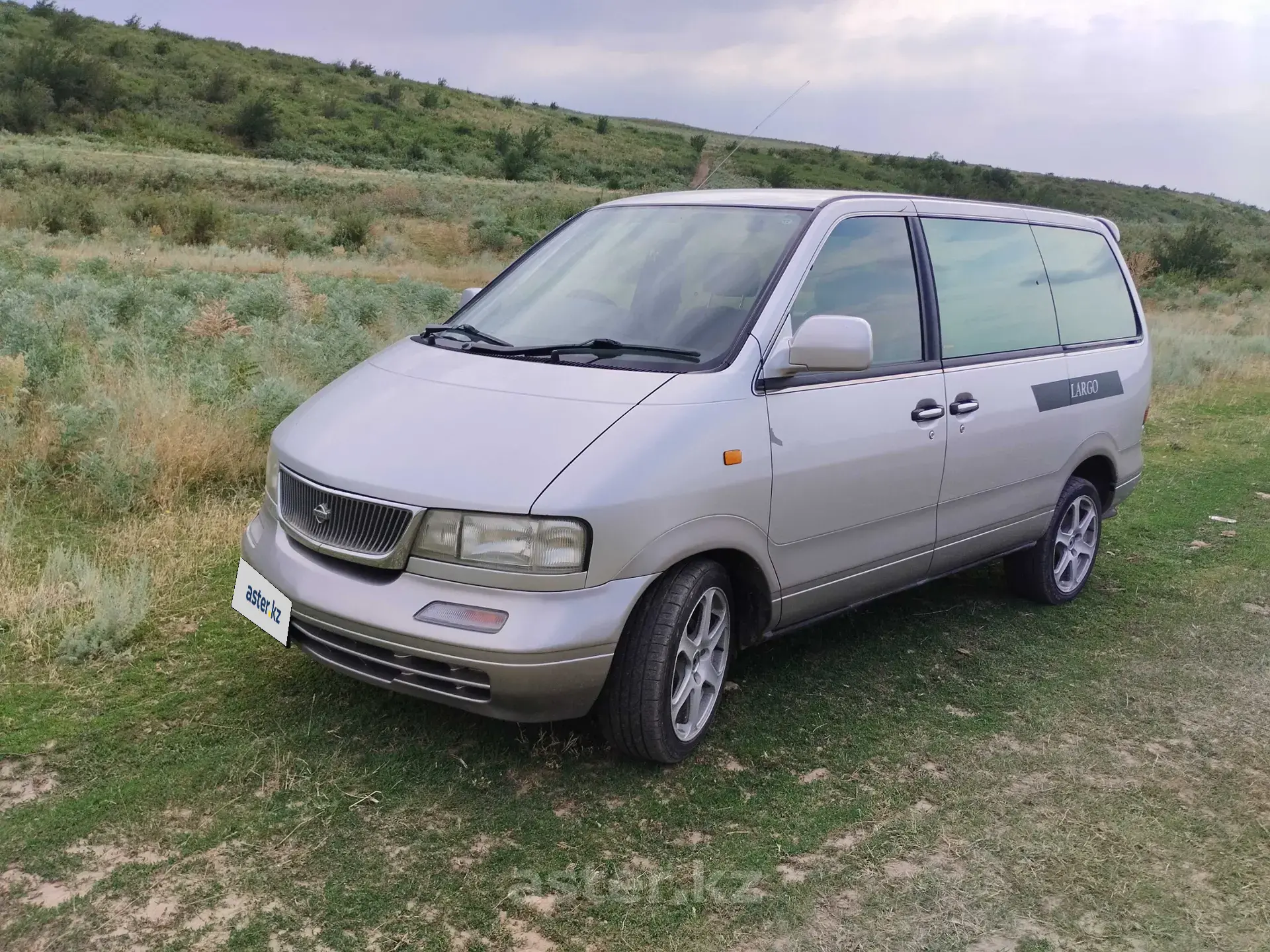 Nissan Largo 1997