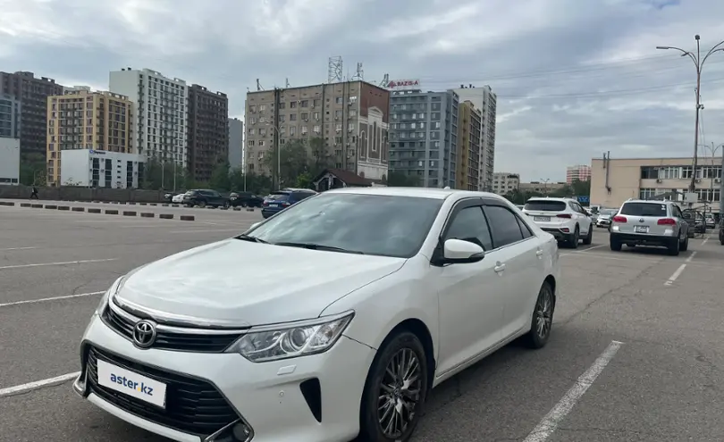 Toyota Camry 2016 года за 10 750 000 тг. в Алматы