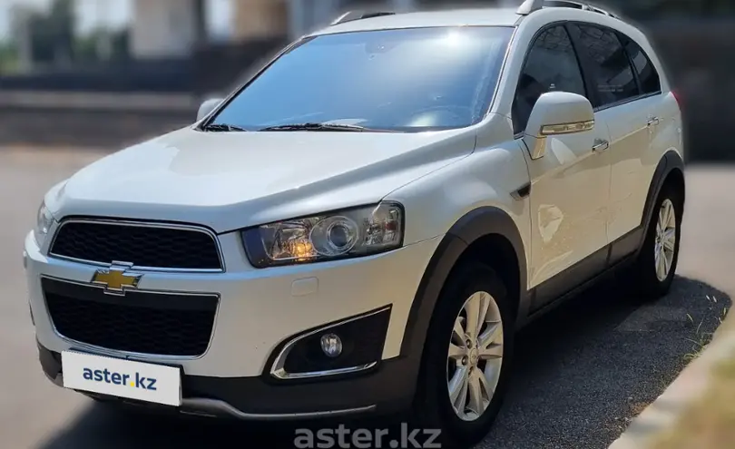 Chevrolet Captiva 2014 года за 8 000 000 тг. в Алматы