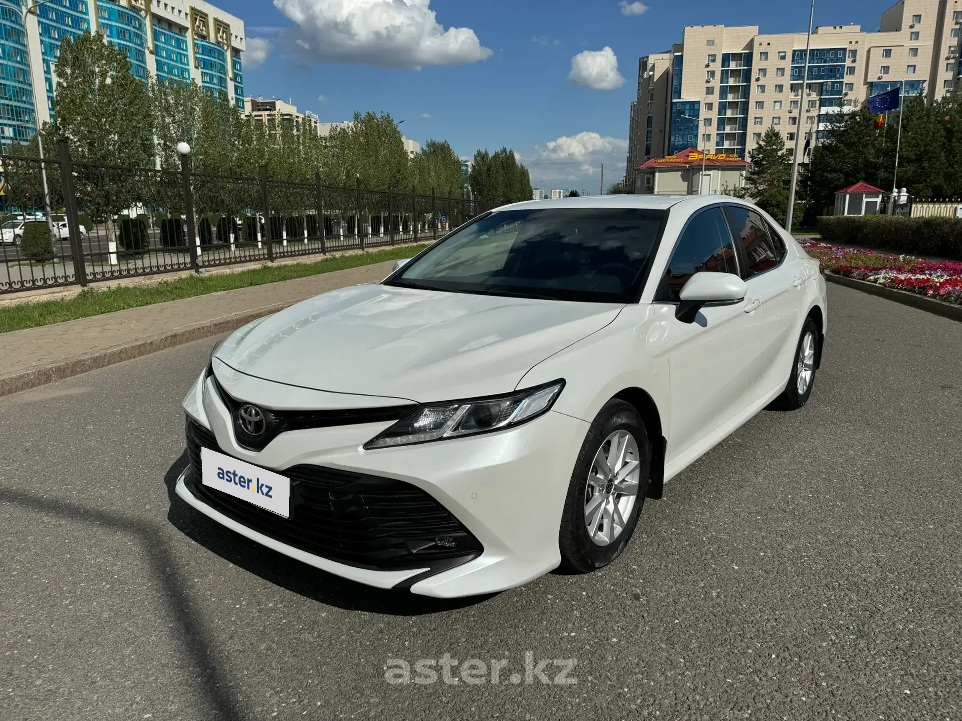 Toyota Camry 2021