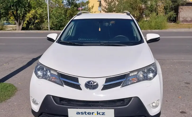 Toyota RAV4 2013 года за 10 300 000 тг. в Талдыкорган